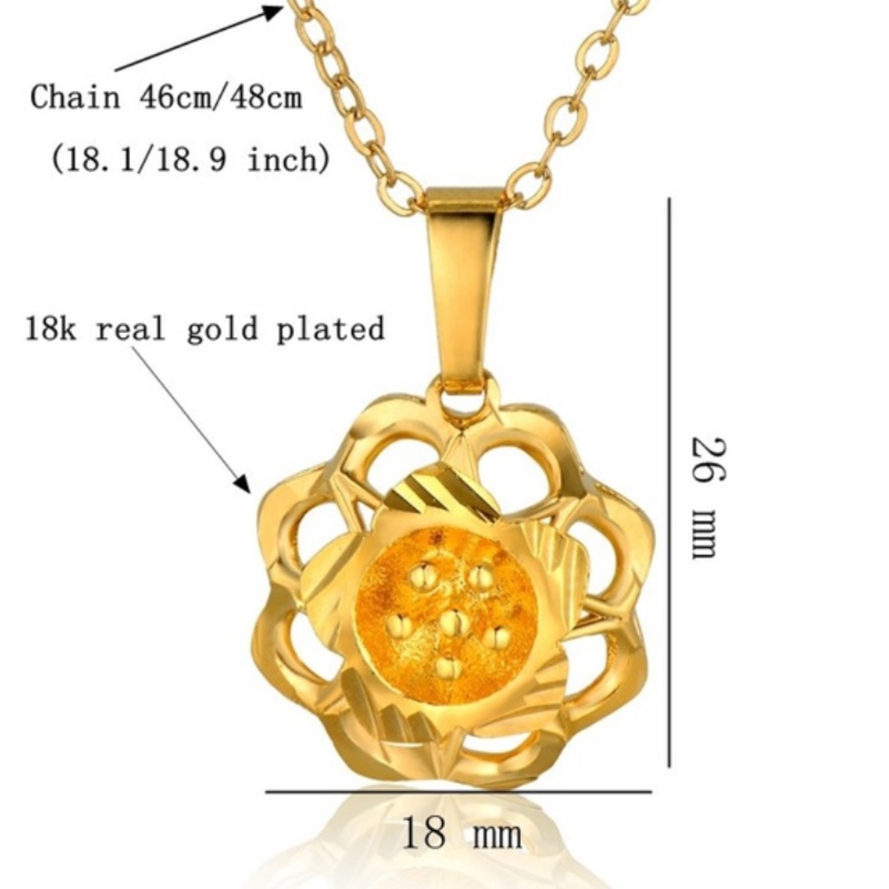 18k Gold Plated Flower Pendant Necklace NWT - Picture 2 of 5